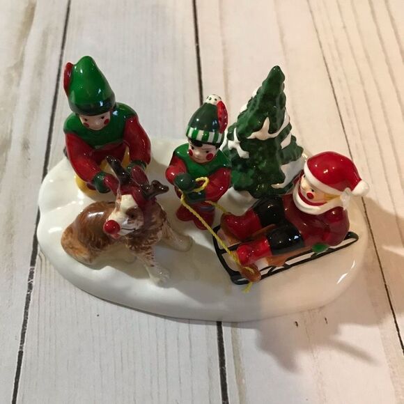 Dept. 56 Santa’s Little Helpers Children dog figurine #55025 Snow Village - Picture 4 of 6